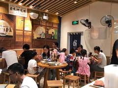 大堂-狮头牌卤味研究所·卤味饭(花城汇南区店)