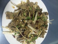 乾毓德平价海鲜烧烤城-天津乾毓德饭庄·清真传统炒菜·海鲜烧烤(咸阳路店)