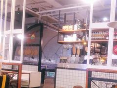 大堂-机器人火炉披萨(爱琴海店)