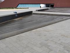 -滴水湖