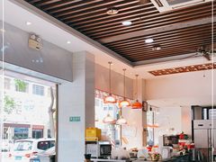 大堂-长平老姿娘夜粥(平东一街店)