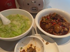 -味上湘菜馆(河马店)