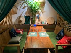 -八月美食小馆(银泰城总店)
