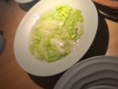 -蜜桃餐厅·伴山(绿宝广场店)