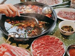 -五里关火锅(上海鑫耀·光环Live店)