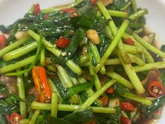 -老三样·美食研究中心(世贸路店)
