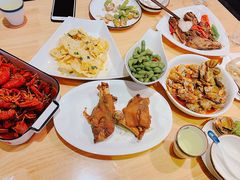 -聚汇三少·龙虾·中餐厅(莫邪路新天地店)