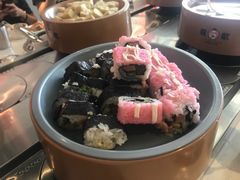 -龍歌自助小火锅(市南金茂湾店)