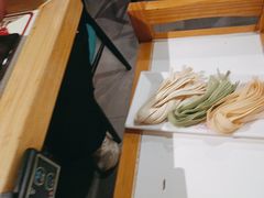 -浪里寻·臻牛养生牛肉火锅(方圆荟店)