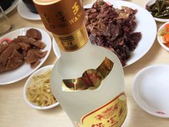 -闫家驴肉老店(华电一校店)