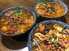 -粉家柳州螺蛳粉(杨宅路店)