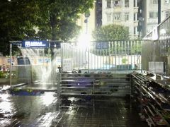 android_upload_pic-矿泉游泳场
