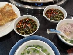 -老来福·非遗酸汤兔(凯旋路店)