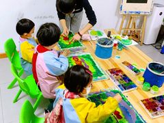 -小院儿童绘馆(富国里店)