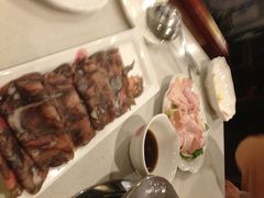 新地购物中心猪圈火锅-保利MALL(天鹅湖店)