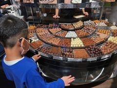 -Laderach 莱德拉(上海环贸iapm店)