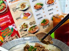 -兴华里茶记(禅城同济首店)