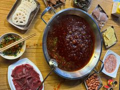 红汤锅底-毛毛老火锅(八年观音桥店)