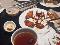 -东方红海鲜百汇(国际大厦店)