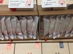 -猫的天空之城概念书店(印象城购物中心店)