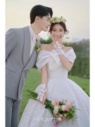 -第一夫人婚纱摄影(南京店)