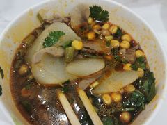 -江三王记牛杂馆(总店)