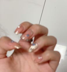 -尤米一站式美甲美睫