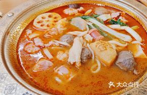 Classic Xinjiang Tomato Hot Pot