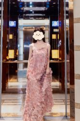 -衣贝姿婚纱礼服馆