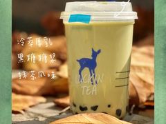 圣诞姜饼人-瑞幸咖啡(外滩SOHO店)