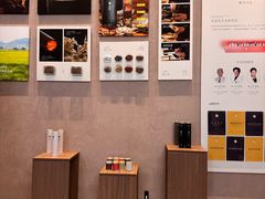 -灸春堂·艾灸·痛症·整脊连锁(之江银泰店)