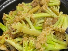 -乜都得港式茶楼(天贵路店)