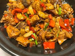 -堂瓦里·33年传统赣菜(第一街区店)