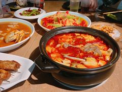 -沪小胖小龙虾(淮海中路旗舰店)