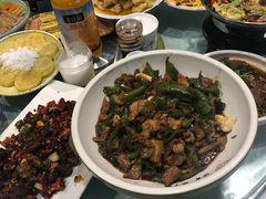 -老于家东北人家(打浦桥店)
