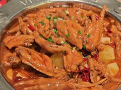 -胖哥俩肉蟹煲(湖滨银泰in77店)