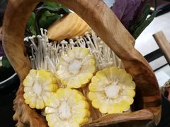 -东椰·海南椰子鸡火锅(朝阳门店)