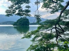 -星湖旅游景区七星岩