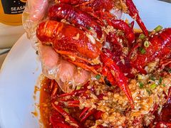 -捌贰虾蟹·江湖菜馆(江汉路店)