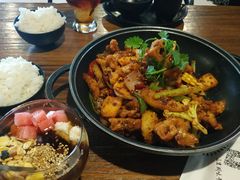 -靓蛙馆