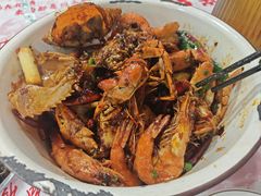 -辣螃铠盆盆蟹大排档(海昌店)