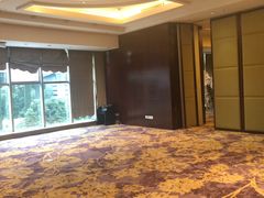 -紫东阁酒楼·中餐厅(东方广场假日酒店)