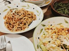 -萨莉亚意式餐厅(新洲家乐福店)