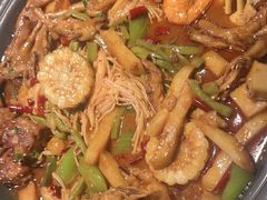 -徐记小怪兽肉蟹煲(中央大街店)