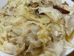 油渣莲白-鸡哈豆花(梅西广场店)
