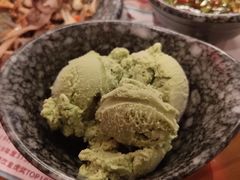 冰激凌-哥老官重庆美蛙鱼头(松江地中海十八哥店)