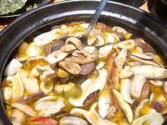 -一朵菌·野生菌探索家火锅(南亚店)