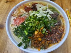 -文山荷鲜居(翠湖店)