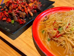 -泥糊破店小酒馆·团建聚餐(南京西路店)