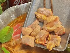 -由衷贵州酸汤牛肉火锅(新桥店)